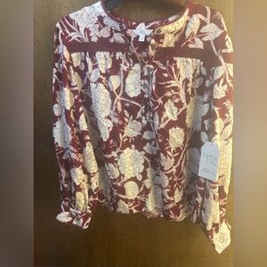 Women's Burgundy and White Floral Blouse